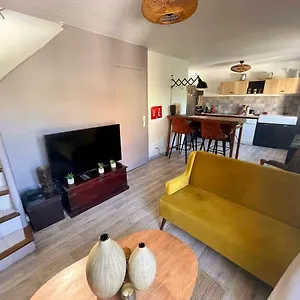 Lumineux Duplex Au Coeur De LʼIsle-sur-la-Sorgue